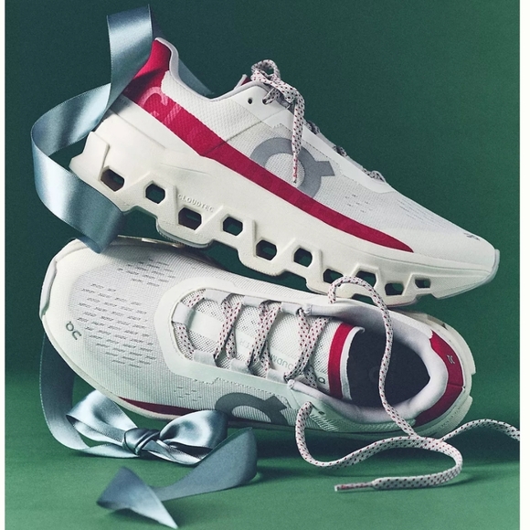 cloudmonster Shoes - White and Pink Women's Running Sneakers - On (Unbranded)